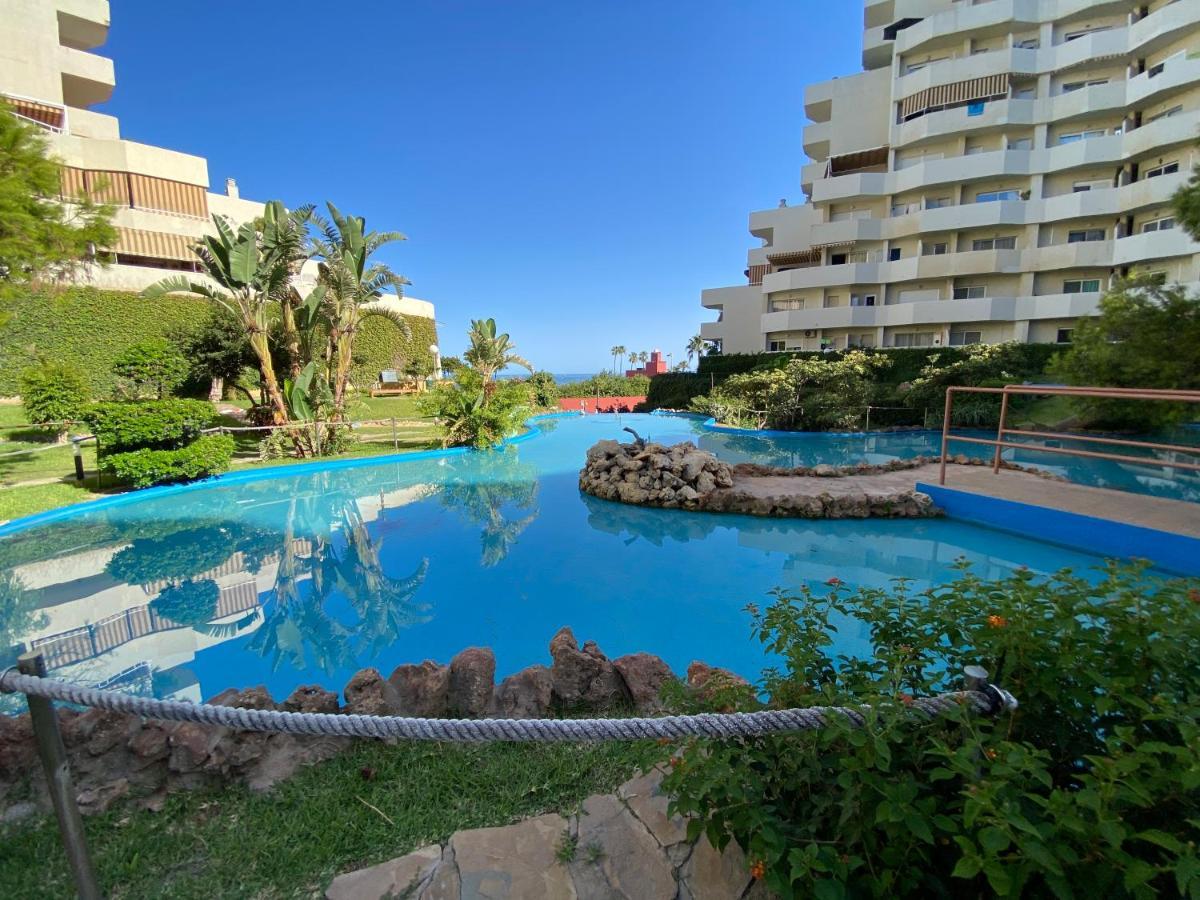 Modern Sea View Studio In Benal Beach Benalmádena Zewnętrze zdjęcie