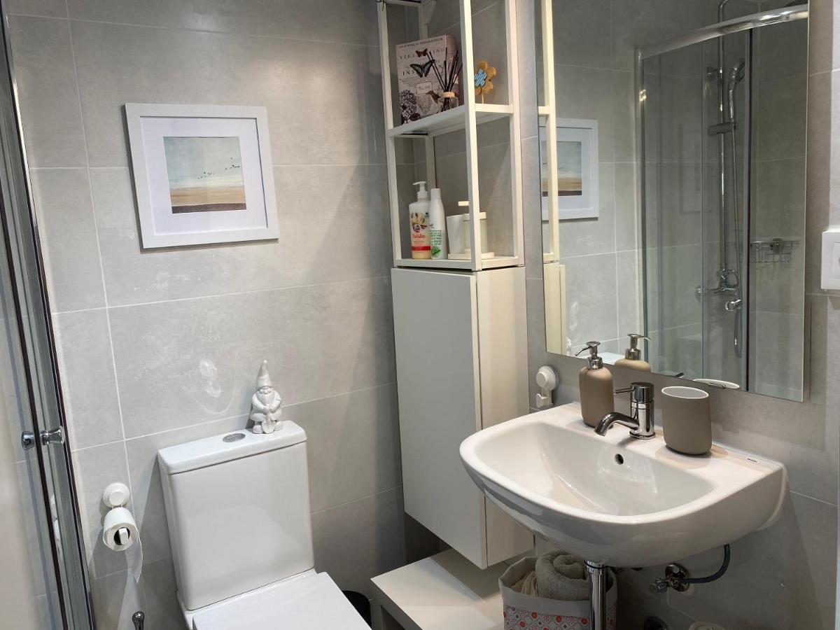 Modern Sea View Studio In Benal Beach Benalmádena Zewnętrze zdjęcie